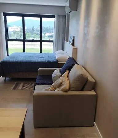 Magnifico Apartamento No Campeche Florianopolis Exterior photo